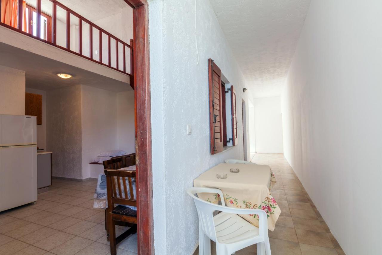 Anatoli Lygaria Apartments On The Beach リガリア エクステリア 写真